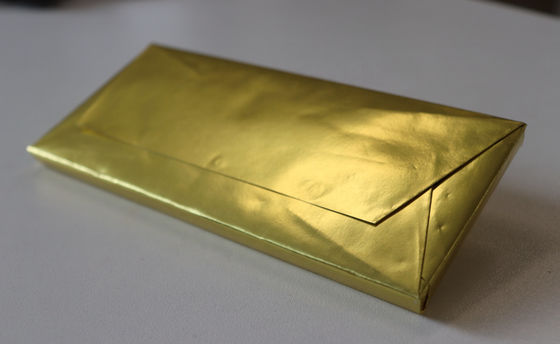 Macchina di imballaggio per barrette di cioccolato ad alta velocità con funzione di colla