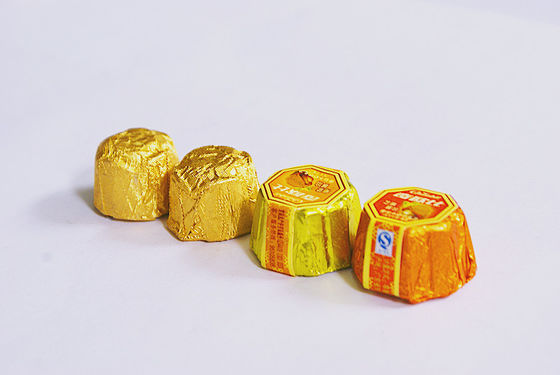 Varietà di forme Macchina di avvolgimento automatico per materiale di foglio/carta in confezioni