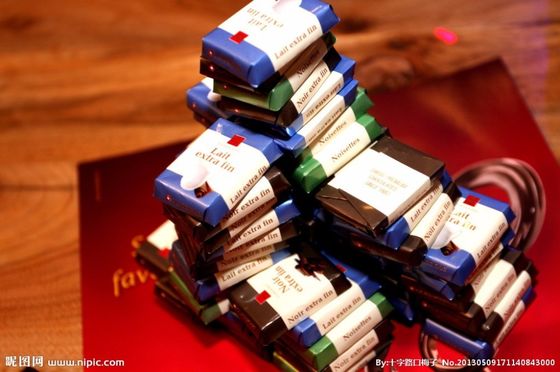 Macchina di avvolgimento di cioccolato a chiusura completa automatica per materiali di imballaggio in foglio/carta