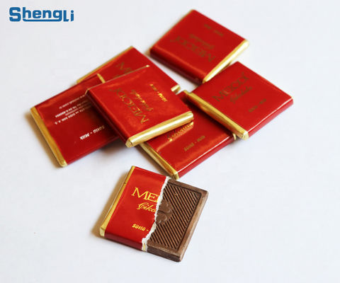 Macchina di confezionamento automatico di barrette di cioccolato con automazione completa e tecnologia avanzata